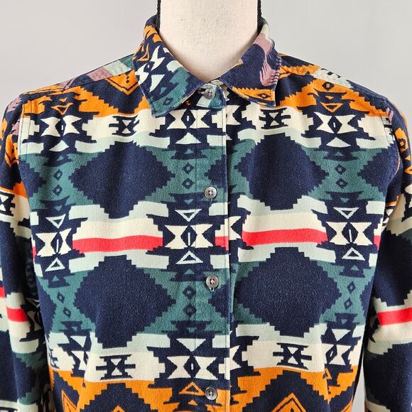 Woolrich Southwestern Print Flannel Button-Up Aztec Cotton Shirt | Women M - Picture 4 of 16